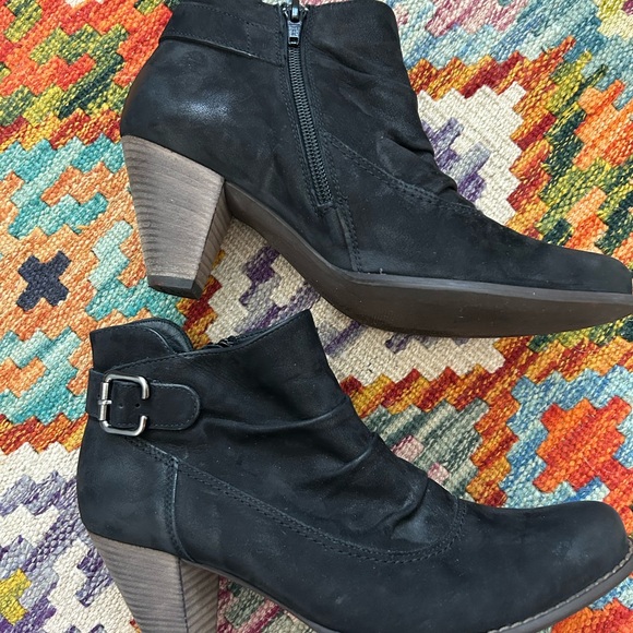 PAUL GREEN Suede Heeled Zip Ankle Boot Shoes Sz 7 1/2 - Picture 1 of 9